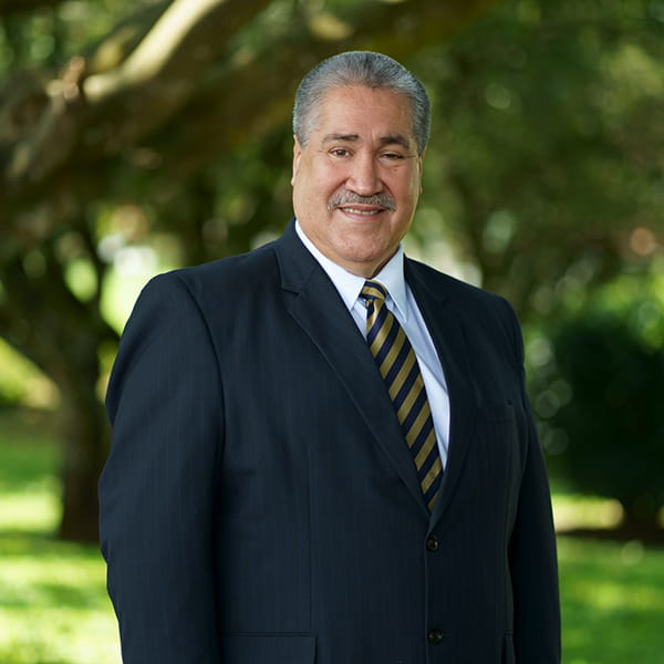 Óscar Camach